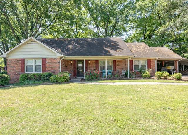 Property at 2952 Lynda Ln, Columbus, GA 31906, 4 beds, 3 baths