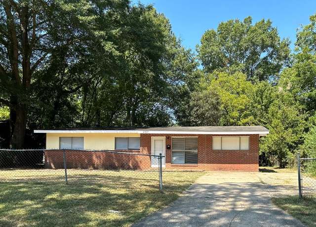 Property at 2317 Sharon Ave, Columbus, GA 31903, 4 beds, 2 baths