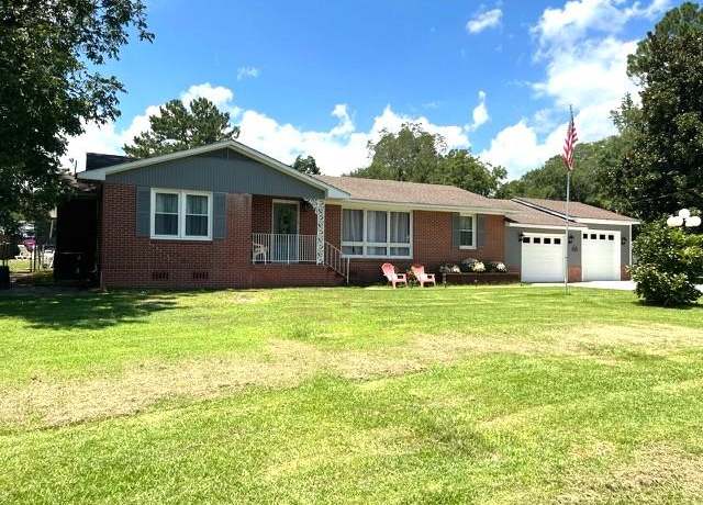 Property at 101 Lee Road 0226, Smiths Station, AL 36877, 3 beds, 2 baths