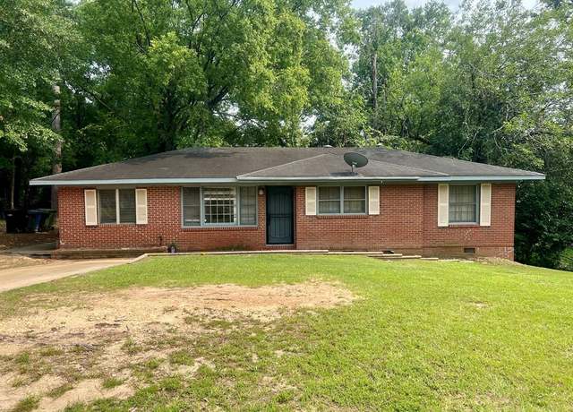Property at 4268 Yates Dr, Columbus, GA 31907, 3 beds, 1 bath