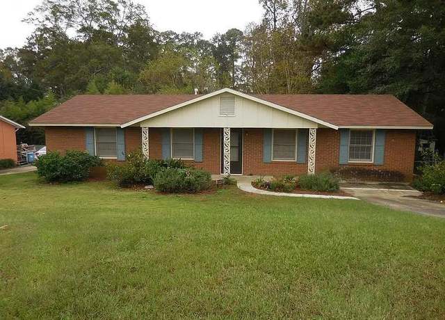 Property at 3228 Apache Dr, Columbus, GA 31909, 3 beds, 2 baths