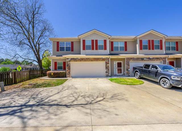 Property at 6020 Townes Way, Columbus, GA 31909, 3 beds, 2.5 baths