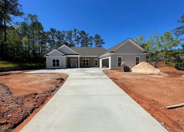 Property at 8033 Splendor Way, Columbus, GA 31904, 4 beds, 3 baths