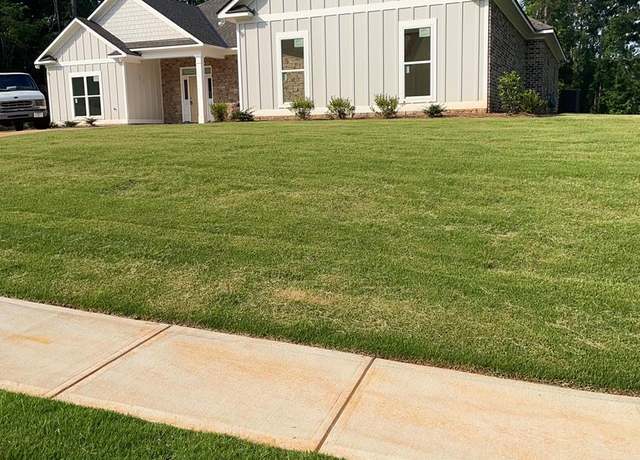 Property at 8033 Splendor Way, Columbus, GA 31904, 4 beds, 3 baths