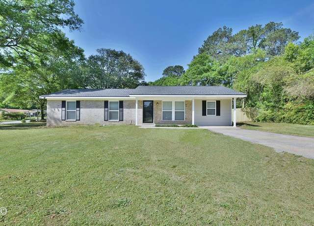 Property at 6101 Raleigh Ct, Columbus, GA 31909, 4 beds, 2 baths