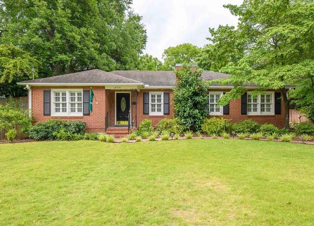 Property at 1820 Overlook St, Columbus, GA 31906, 4 beds, 3 baths