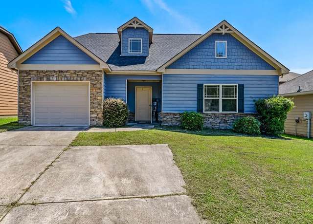 Property at 33 Hickory Heights Dr, Phenix City, AL 36870, 3 beds, 2.5 baths