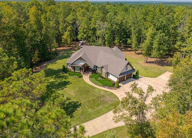 Property at 6769 Lee Road 0158, Salem, AL 36874, 4 beds, 2.5 baths