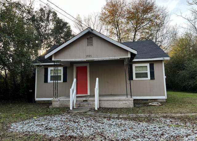 Property at 1025 Fletcher Ave, Columbus, GA 31903, 2 beds, 1 bath