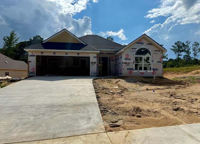 Property at 252 Woodstream Dr, Columbus, GA 31904, 3 beds, 2 baths
