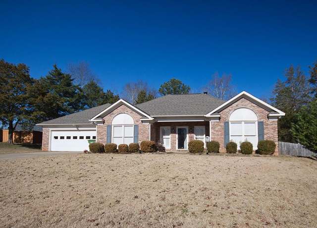 Property at 4865 Oak Ridge Dr, Columbus, GA 31909, 3 beds, 2 baths