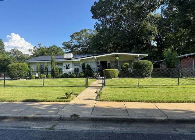 Property at 2440 Walker St, Columbus, GA 31903, 3 beds, 2 baths