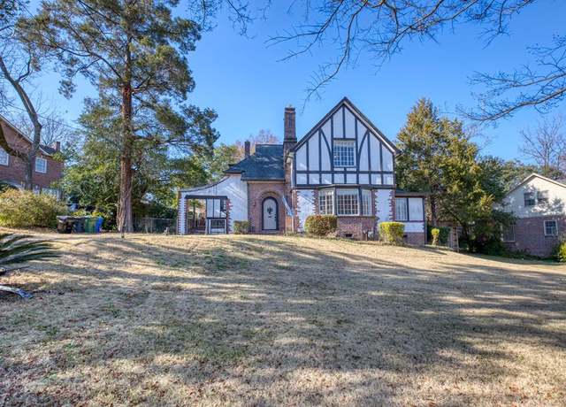 Property at 1343 Peacock Ave, Columbus, GA 31906, 5 beds, 3.5 baths