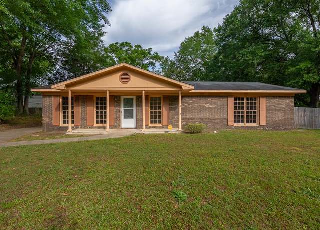 Property at 2502 Harwich Cir, Columbus, GA 31907, 4 beds, 2 baths