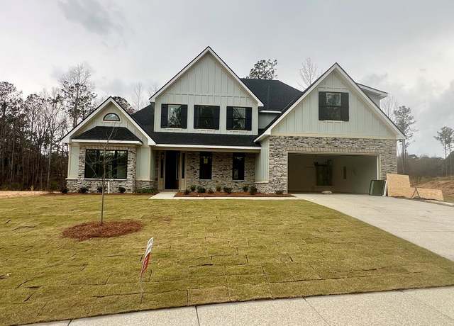 Property at 264 Woodstream Dr, Columbus, GA 31904, 5 beds, 3 baths