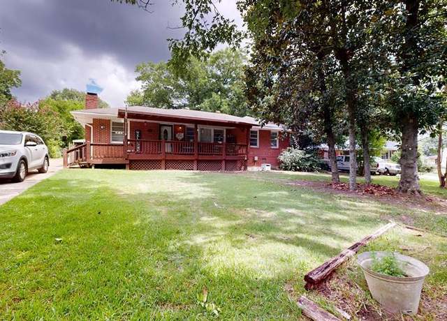 Property at 6158 Arrington Dr, Columbus, GA 31909, 3 beds, 2 baths