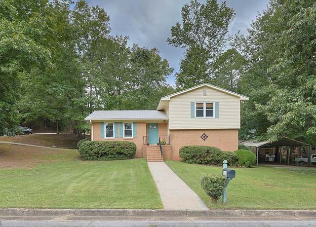 Property at 794 Karen Dr, Manchester, GA 31816, 4 beds, 2 baths