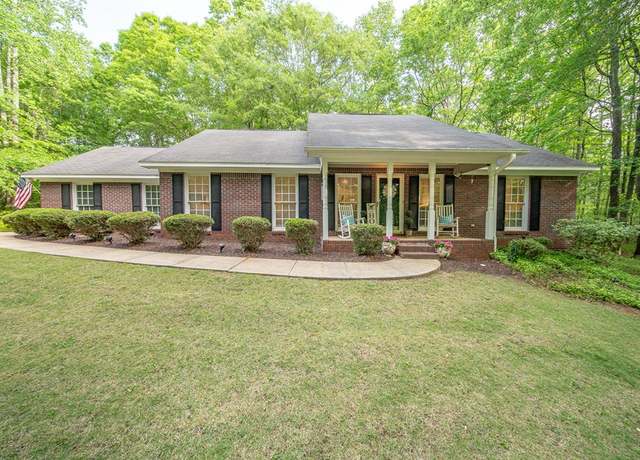 Property at 107 Eagle Pointe Loop, Midland, GA 31820, 3 beds, 2 baths