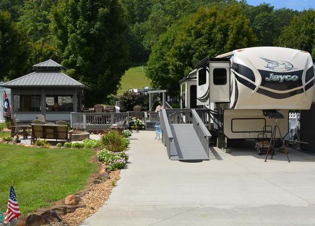 Property at 71 Little Loop, Blairsville, GA 30512, 1 bed, 1 bath