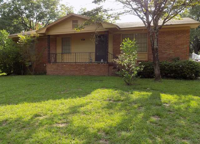 Property at 5517 Rodgers Dr, Columbus, GA 31909, 3 beds, 2 baths