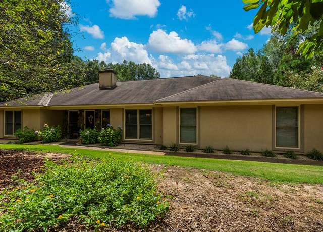 Property at 8920 Midland Woods Dr, Midland, GA 31820, 3 beds, 2 baths