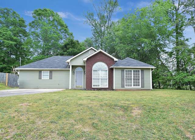 Property at 84 Summerbrook Loop, Phenix City, AL 36870, 3 beds, 2 baths