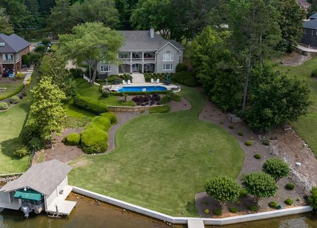 Property at 254 Cascade Rd, Columbus, GA 31904, 4 beds, 4 baths