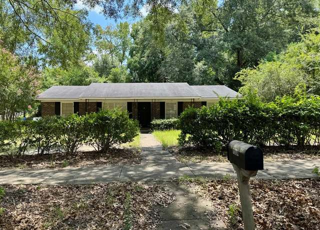 Property at 1354 Floyd Rd, Columbus, GA 31907, 4 beds, 1.5 baths