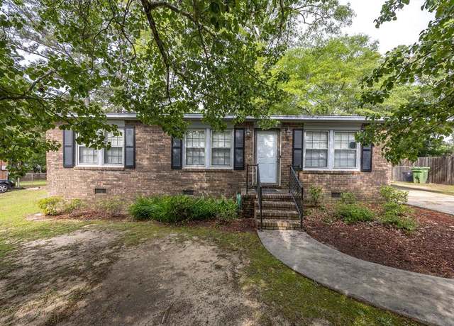 Property at 6127 Williamsburg Dr, Columbus, GA 31909, 3 beds, 1 bath