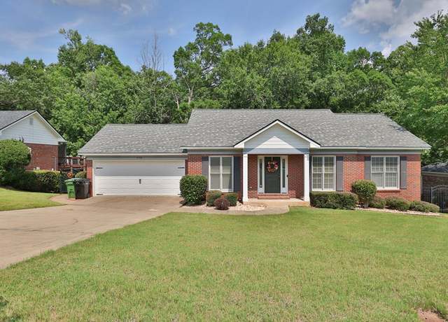 Property at 8008 Lagoon Ct, Columbus, GA 31904, 4 beds, 2.5 baths