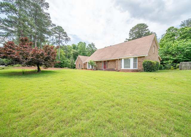 Property at 6717 Moon Cir, Columbus, GA 31909, 3 beds, 3 baths