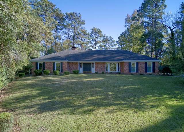 Property at 7140 Leighton Rd, Columbus, GA 31904, 4 beds, 3.5 baths