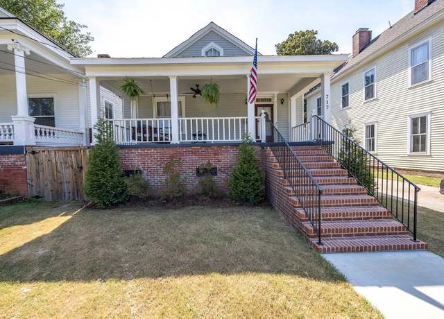 Property at 717 1st Ave, Columbus, GA 31901, 3 beds, 3 baths