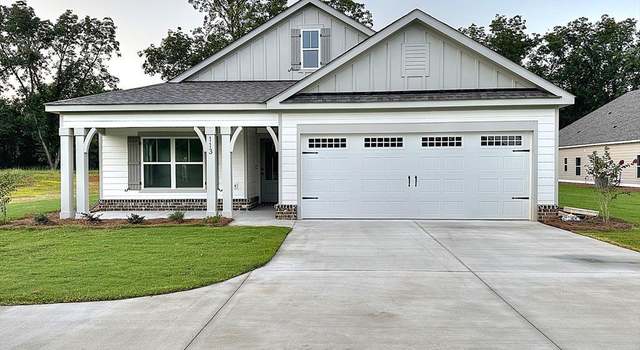 Photo of 113 Chinaberry St, Pine Mountain, GA 31822