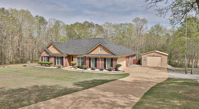 Photo of 523 Saddlebrook Trl, Ellerslie, GA 31807