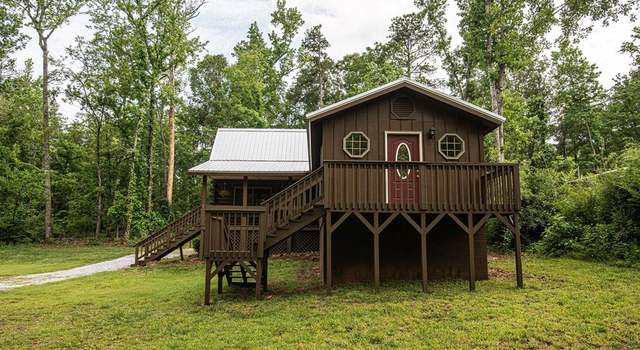 Photo of 7 Cherokee Resort Rd, Pine Mountain, GA 31822