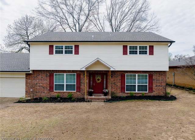Property at 7912 Yorktown Rd, Fort Smith, AR 72903, 4 beds, 2.5 baths