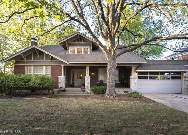 Property at 2709 Lela St, Fort Smith, AR 72901, 3 beds, 2.5 baths