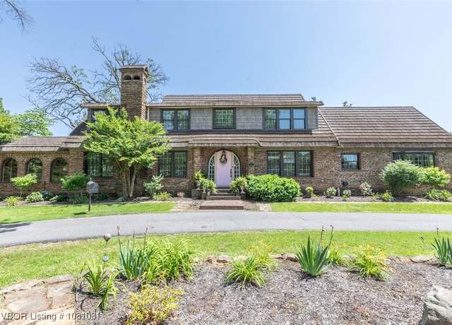 Property at 4700 Free Ferry Rd, Fort Smith, AR 72903, 6 beds, 3.5 baths