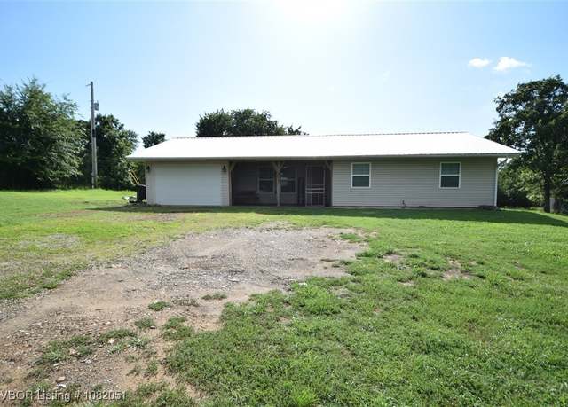 Property at 106214 S 4720 Rd, Muldrow, OK 74948, 3 beds, 1 bath