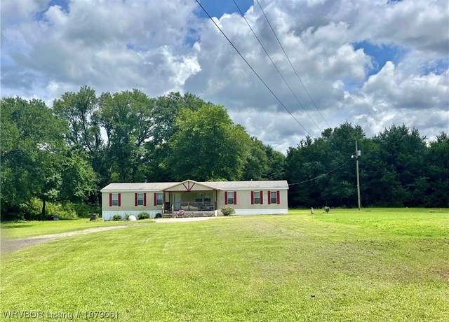 Property at 19250 Richardson Ln, Spiro, OK 74959, 4 beds, 2 baths