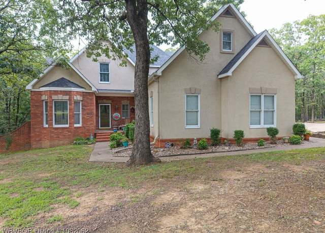 Property at 4080 Antler Dr, Greenwood, AR 72936, 3 beds, 2.5 baths