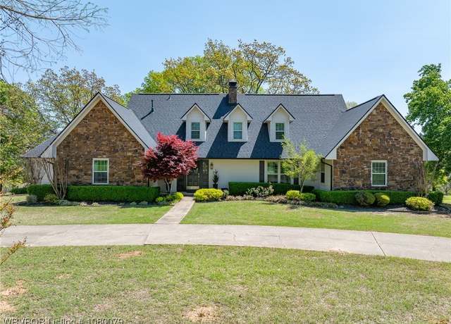 Property at 1116 Bayberry St, Greenwood, AR 72936, 4 beds, 4 baths