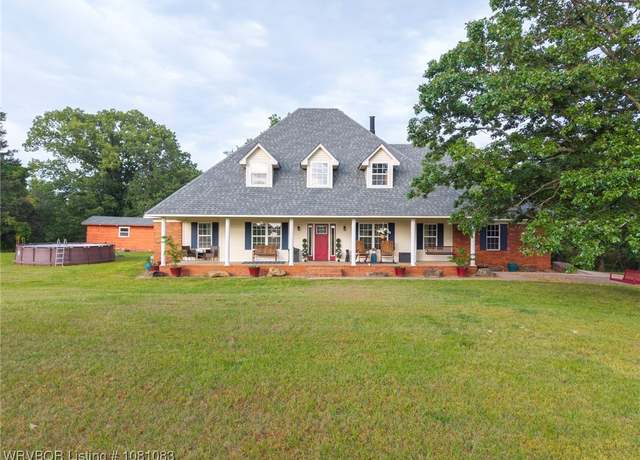 Property at 3132 Rudy Rd, Van Buren, AR 72956, 4 beds, 2 baths
