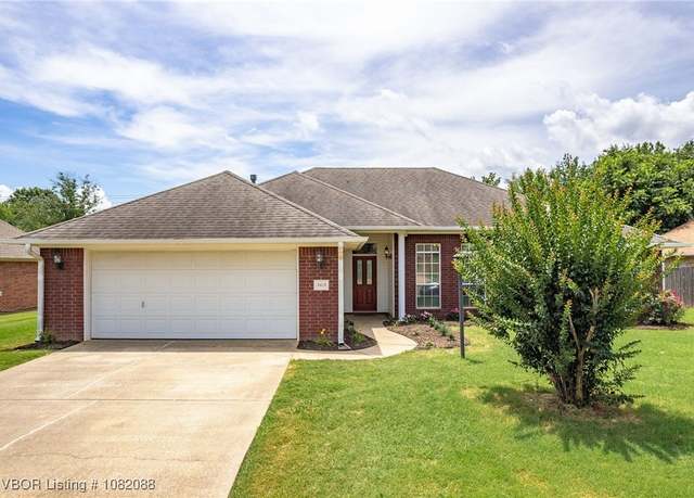 Property at 2419 Shealei Cir, Alma, AR 72921, 3 beds, 2 baths
