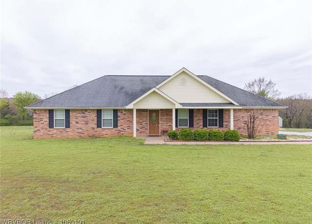 Property at 1209 Thompson Ln, Cedarville, AR 72932, 4 beds, 2 baths