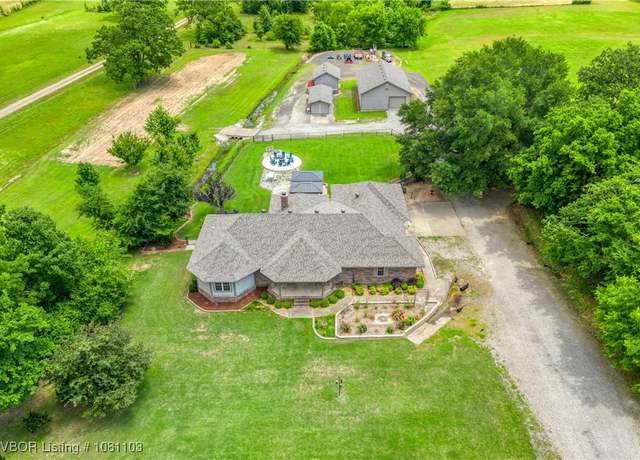 Property at 62 N Kibler Hwy, Alma, AR 72921, 3 beds, 2 baths