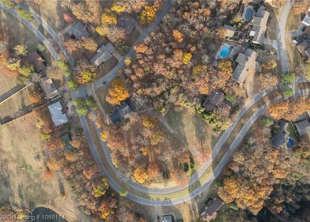 Property at 9501 Jenny Lind Rd, Fort Smith, AR 72908