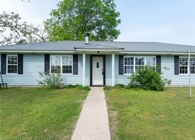 Property at 255 Spielerville Rd, Paris, AR 72855, 5 beds, 3 baths