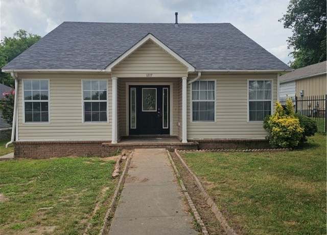 Property at 1817 N 14th St, Fort Smith, AR 72904, 3 beds, 2 baths